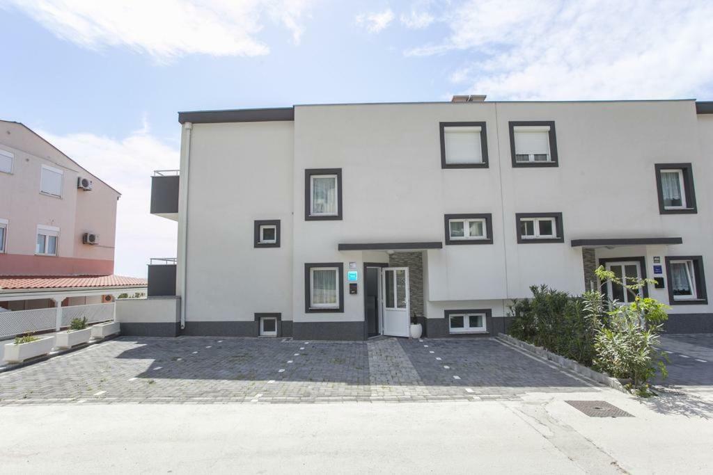 Apartman Tony Makarská Exteriér fotografie